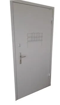 Дверь в кассу с окошком