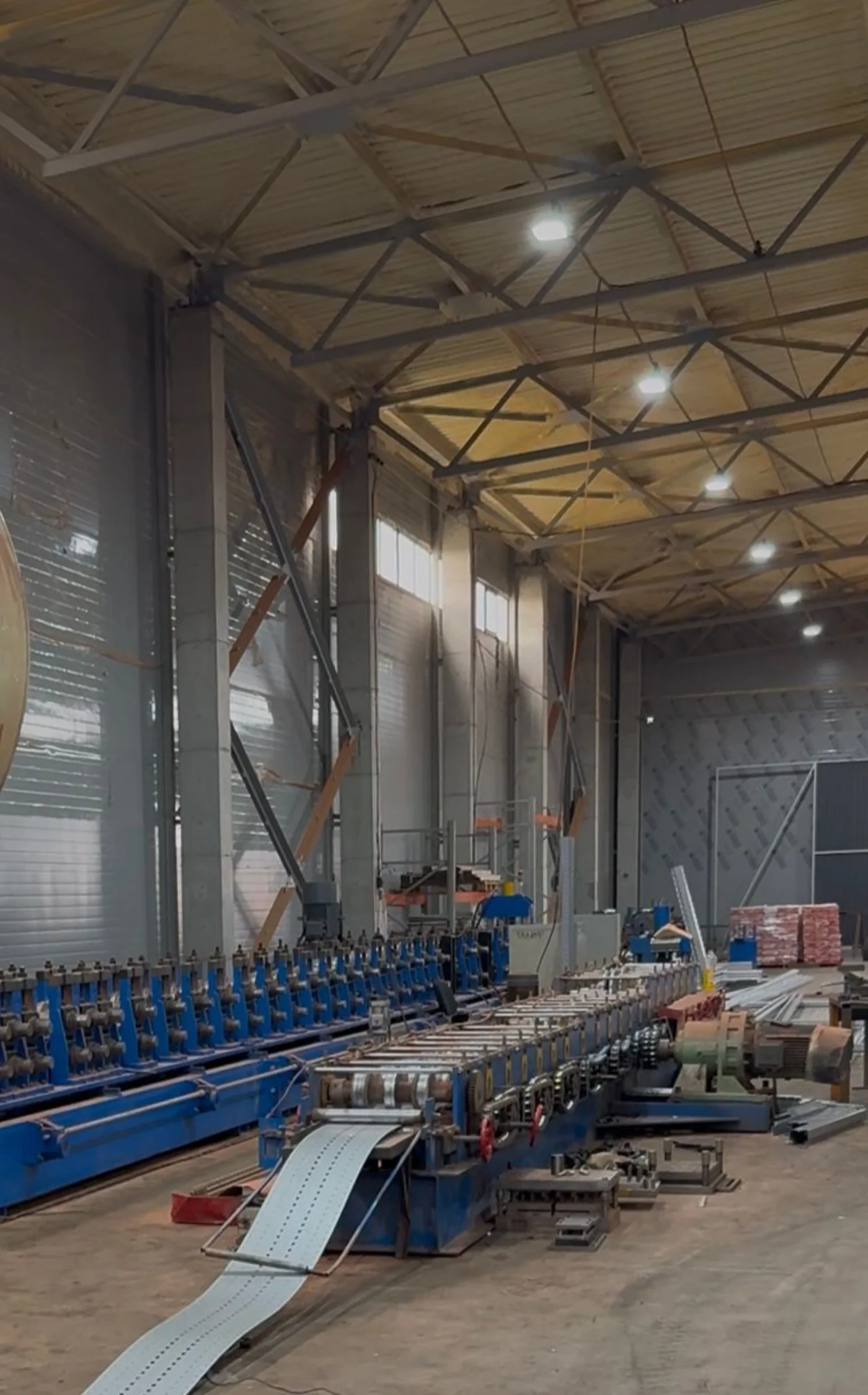 Автоматическая линия проката профиля в цехе NASTEEL